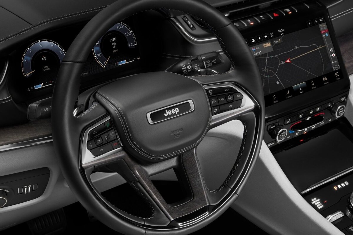 Jeep Grand Cherokee L - 2021