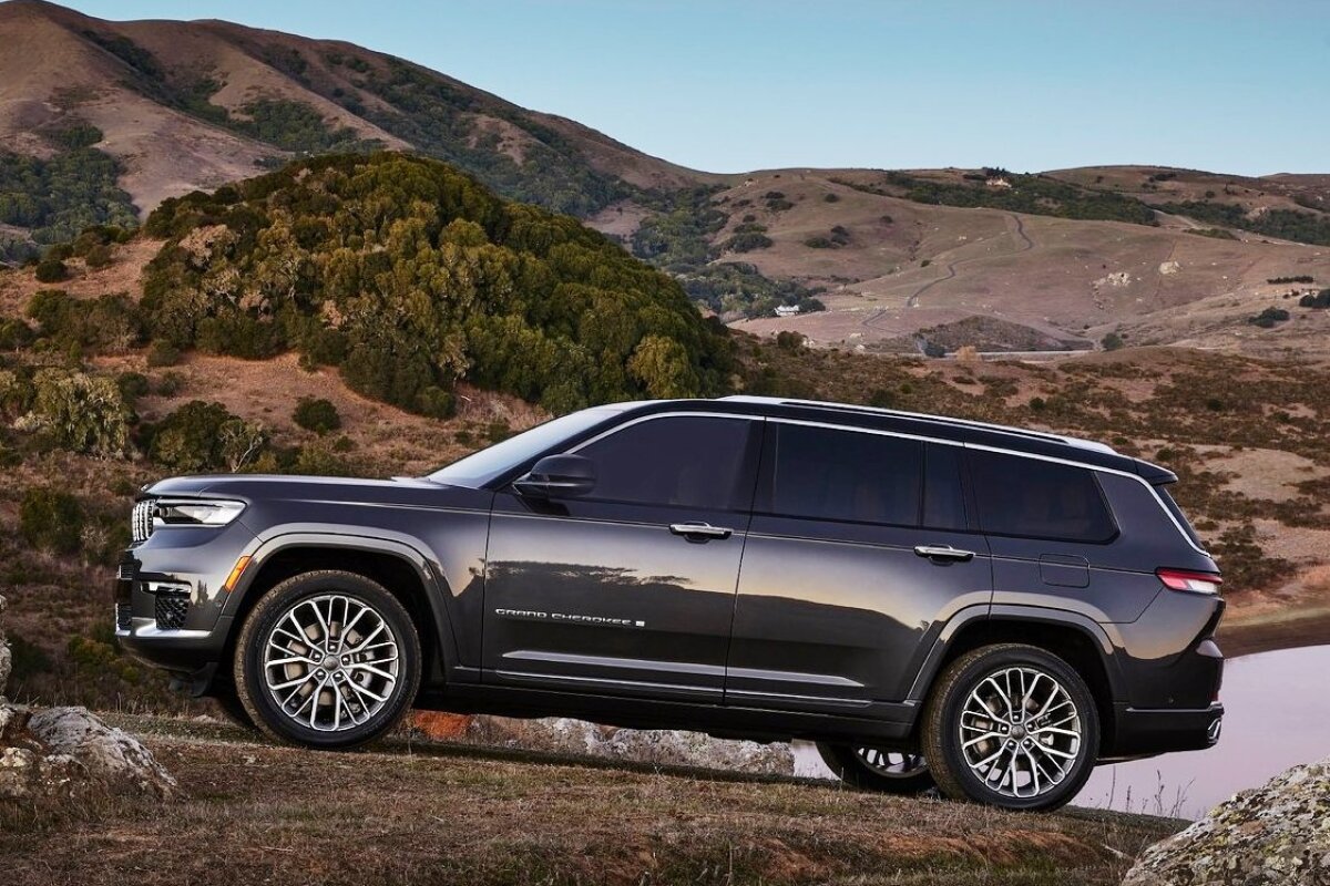 Jeep Grand Cherokee L - 2021