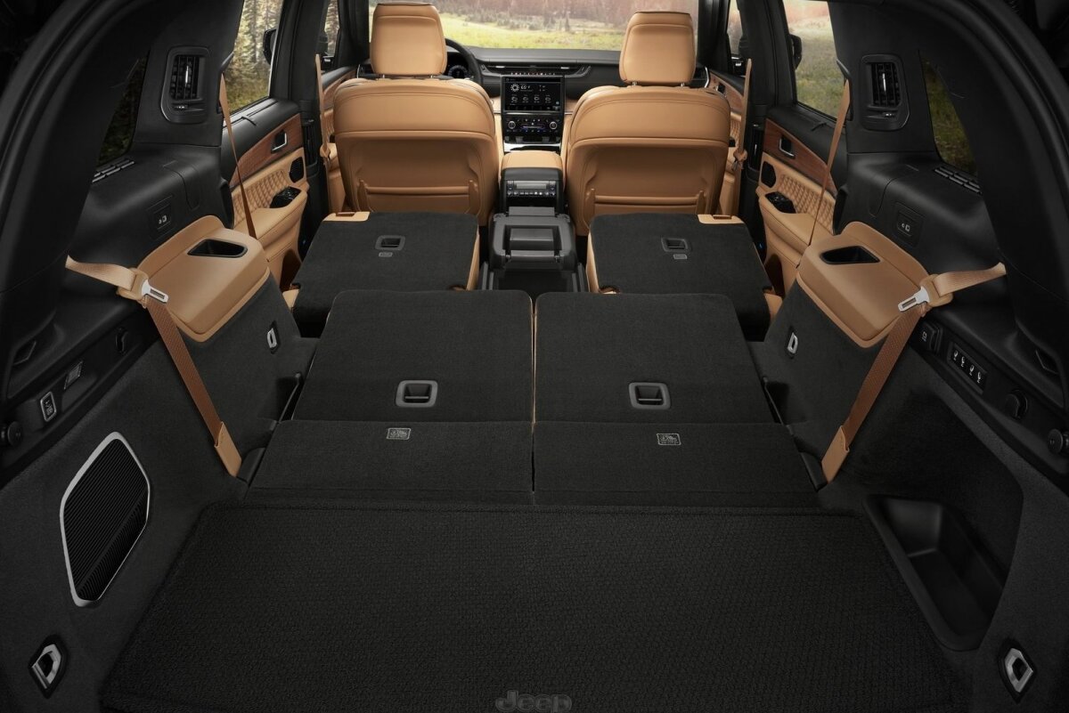 Jeep Grand Cherokee L - 2021