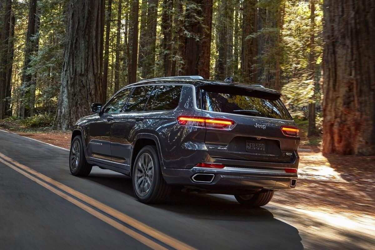 Jeep Grand Cherokee L - 2021