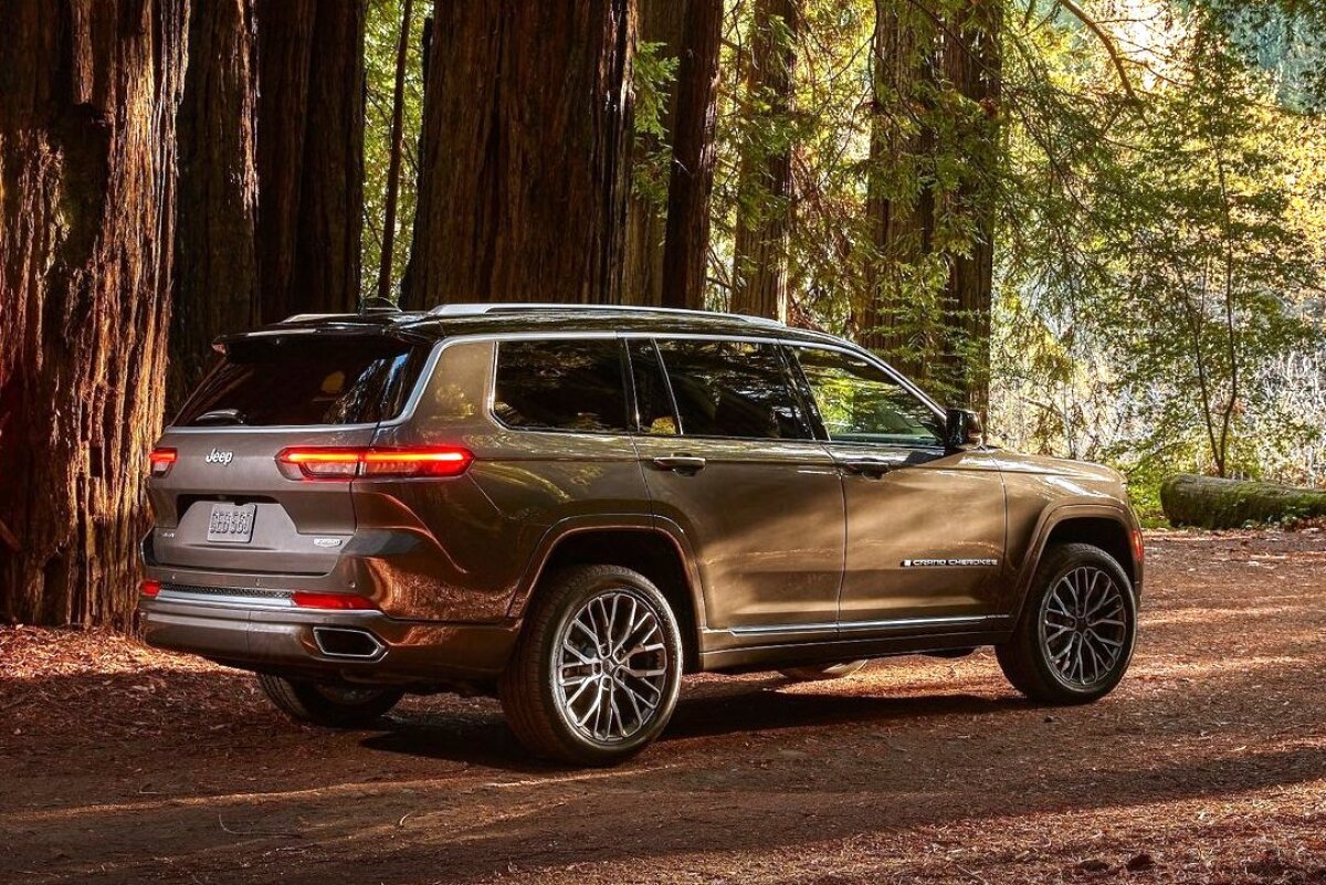 Jeep Grand Cherokee L - 2021