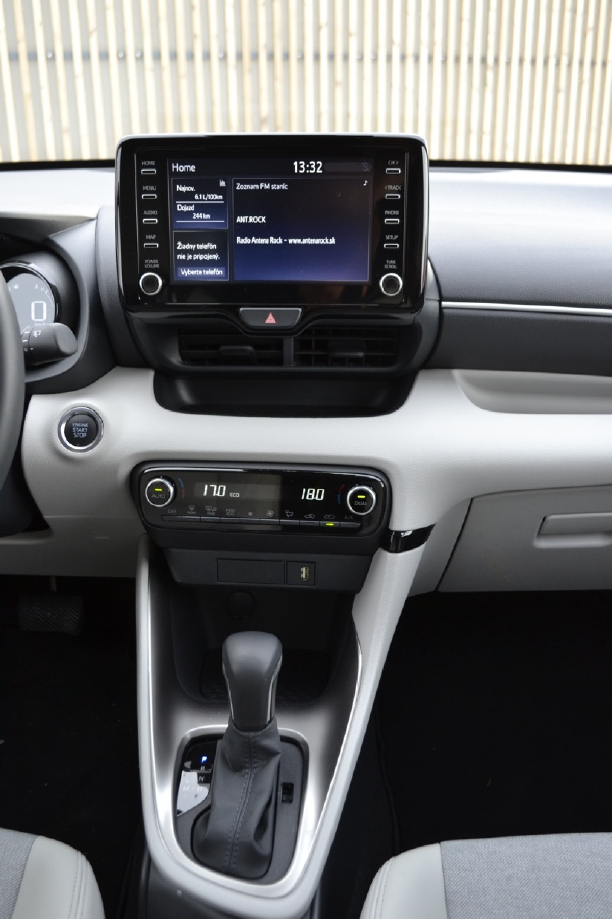 Toyota Yaris 1,5 benzín (2021)