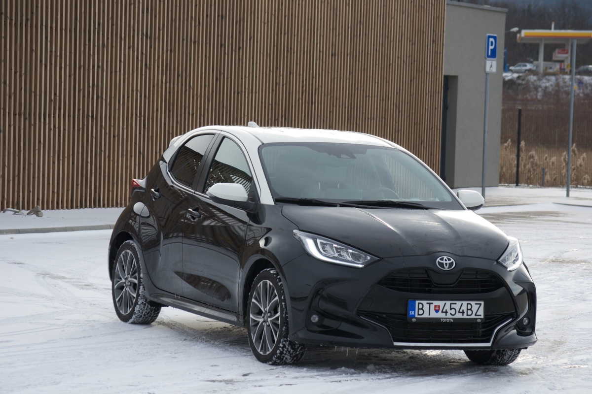 Toyota Yaris 1,5 benzín (2021)