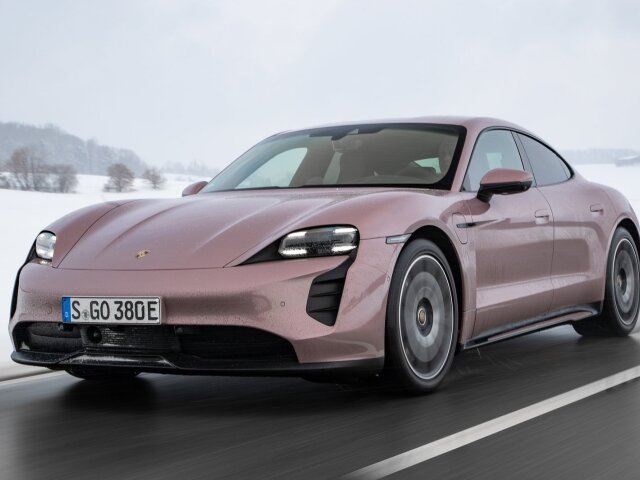 Porsche Taycan - 2021