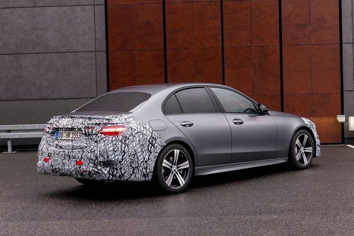 Mercedes-Benz C - 2021