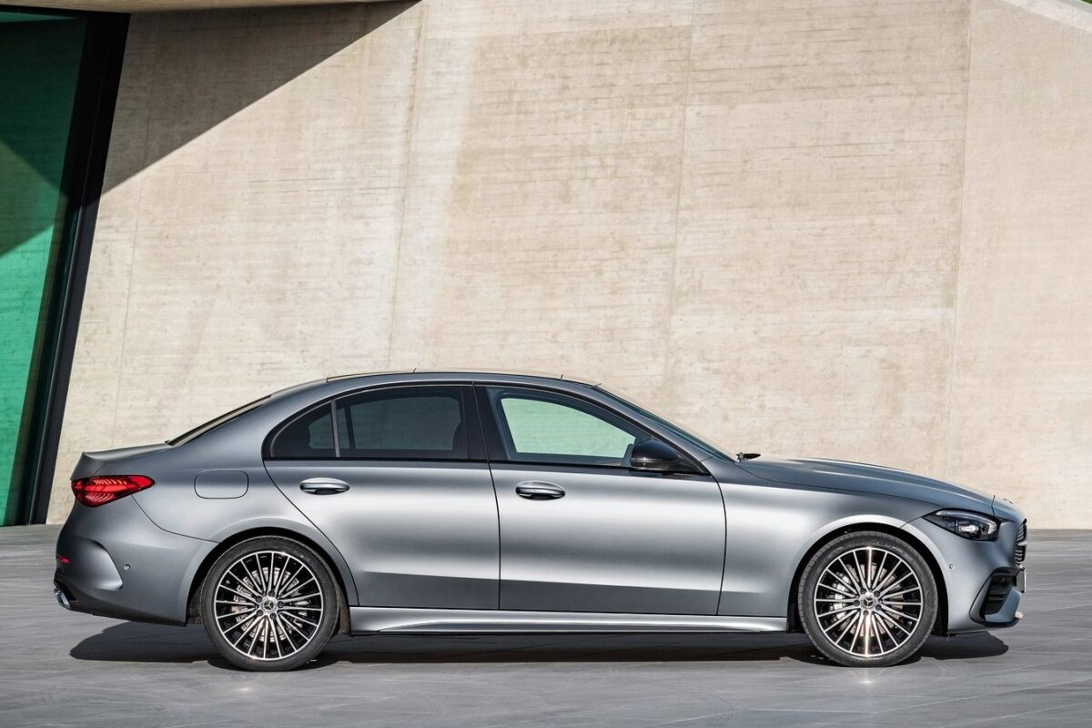 Mercedes-Benz C - 2021