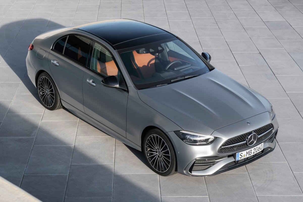 Mercedes-Benz C - 2021