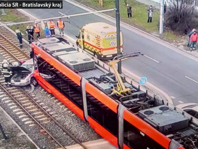 zrážka s električkou