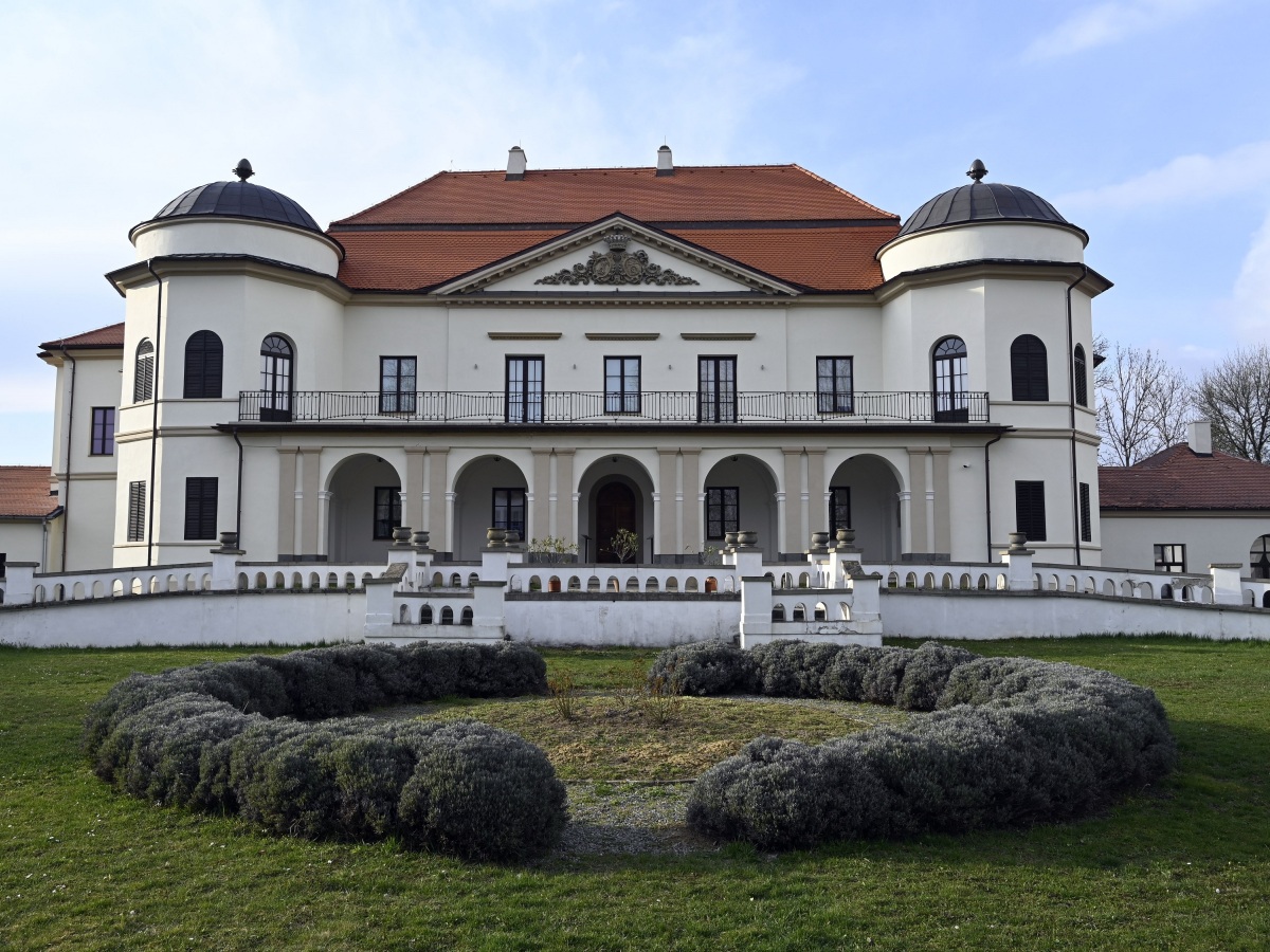 Michalovce / Zemplínske Múzeum /