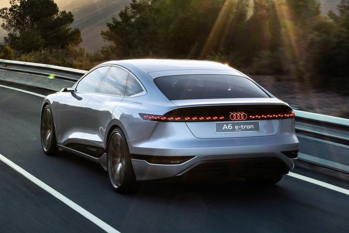 Audi A6 e-tron Concept - 2021