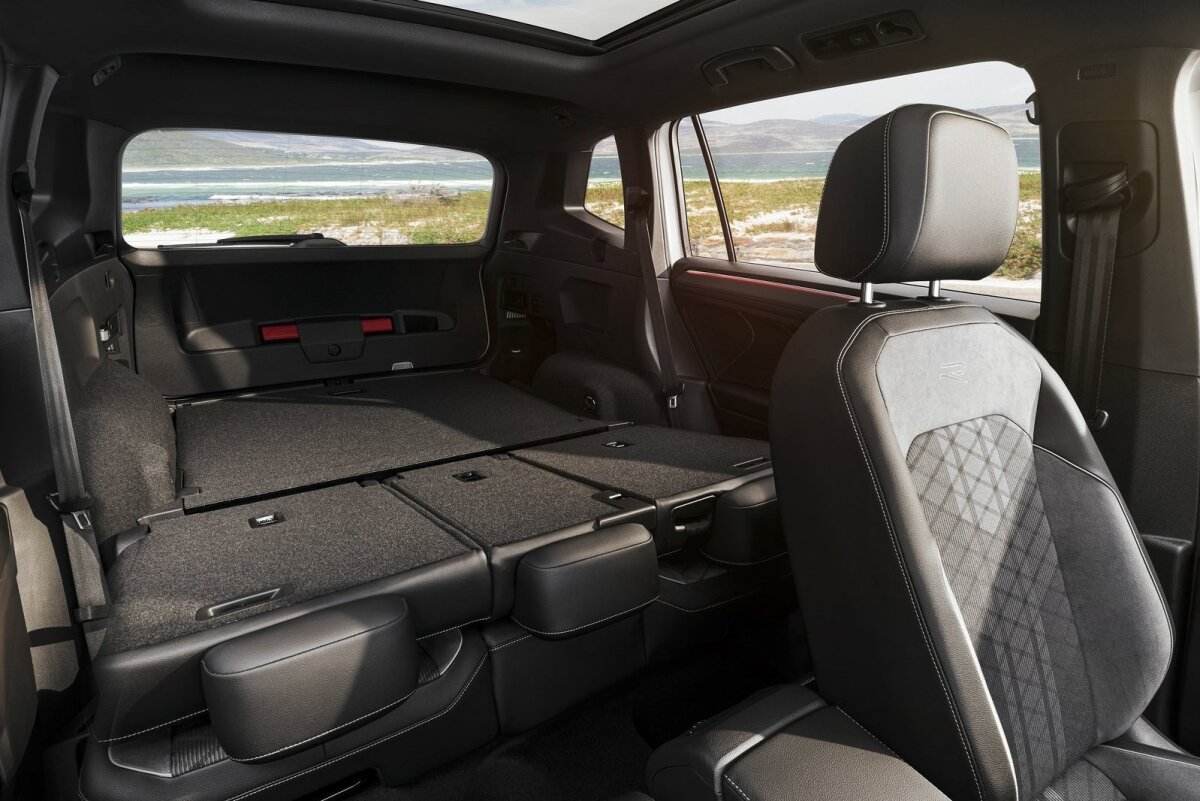 VW Tiguan Allspace - 2021