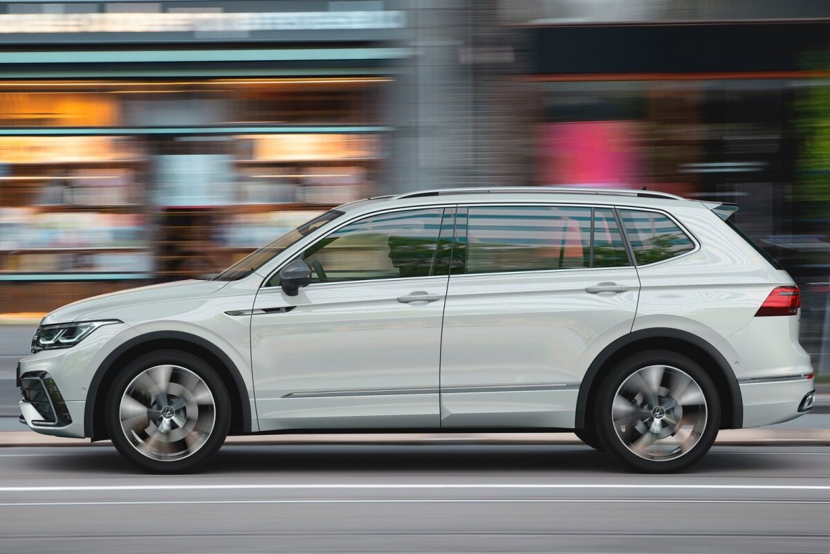 VW Tiguan Allspace - 2021