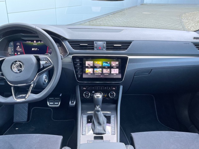 Škoda Superb 4x4 147 kW (2021)