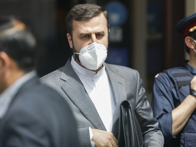 Kazem Gharib Abadie