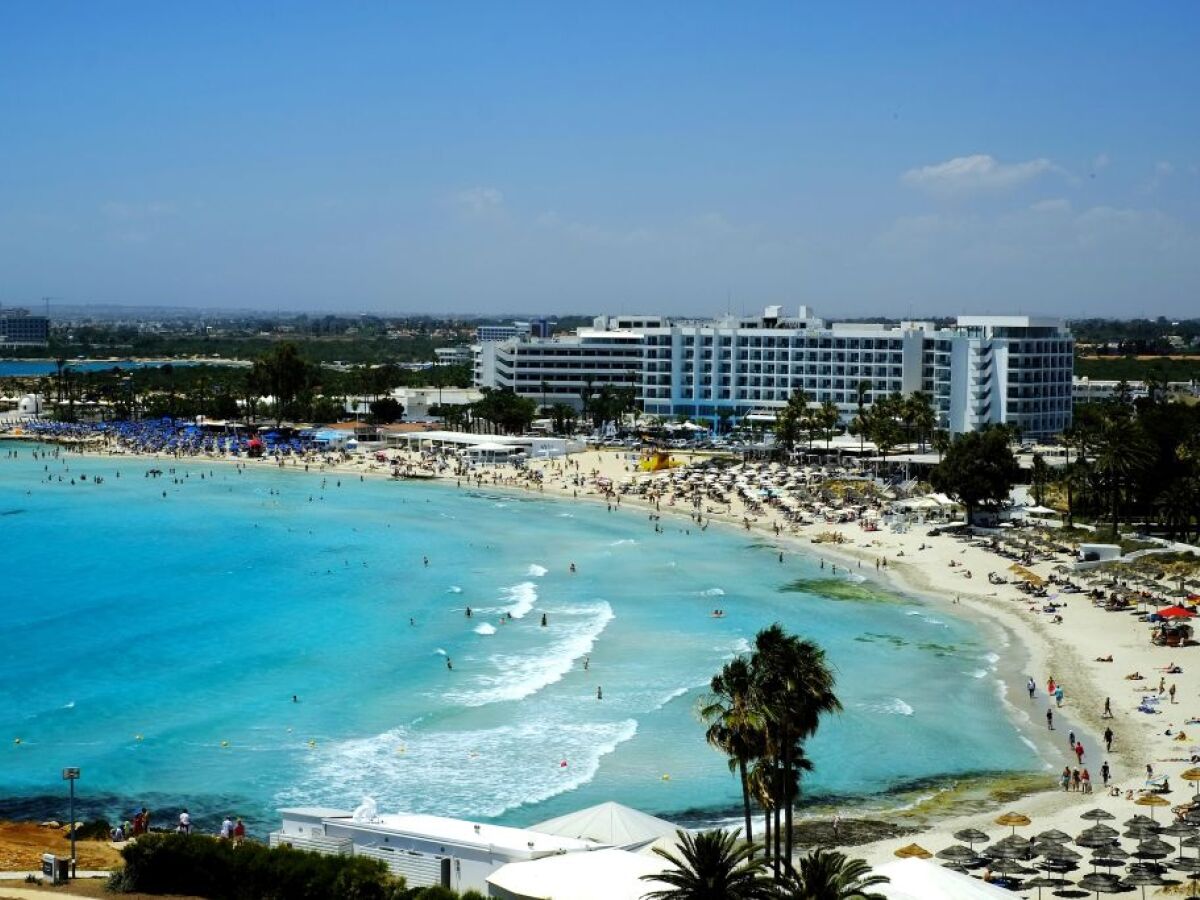 Cyprus, more, pláž, dovolenka, hotely