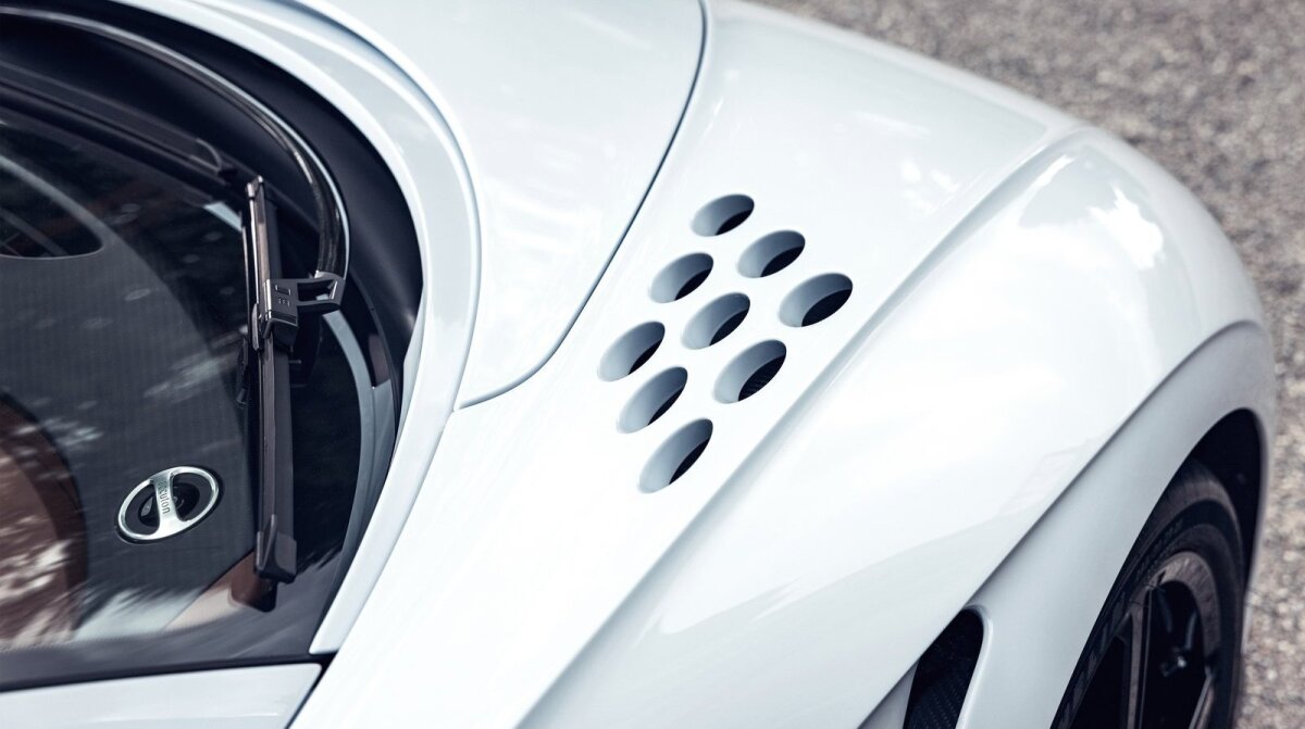Bugatti Chiron Super Sport - 2021