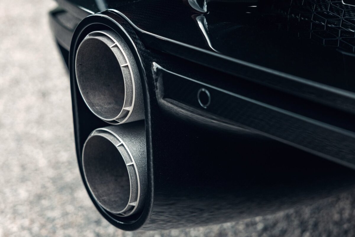 Bugatti Chiron Super Sport - 2021