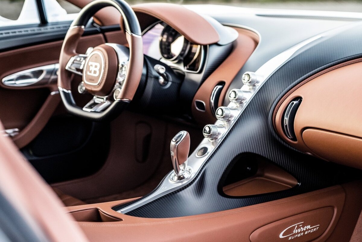 Bugatti Chiron Super Sport - 2021