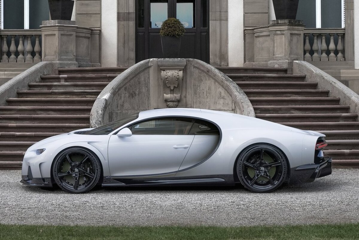 Bugatti Chiron Super Sport - 2021
