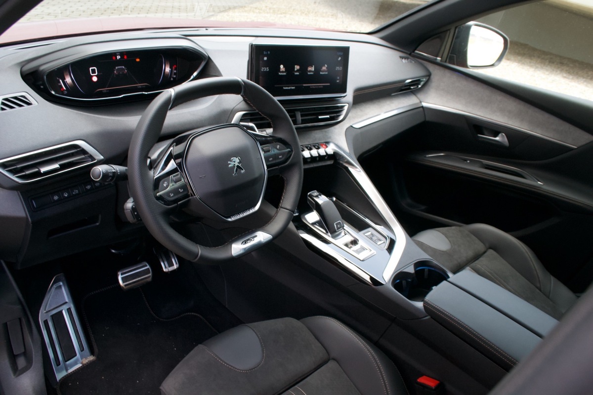 Peugeot 5008 2,0 BlueHDi (2021)