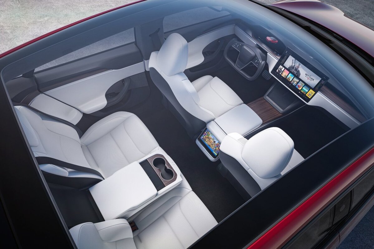 Tesla S - 2021