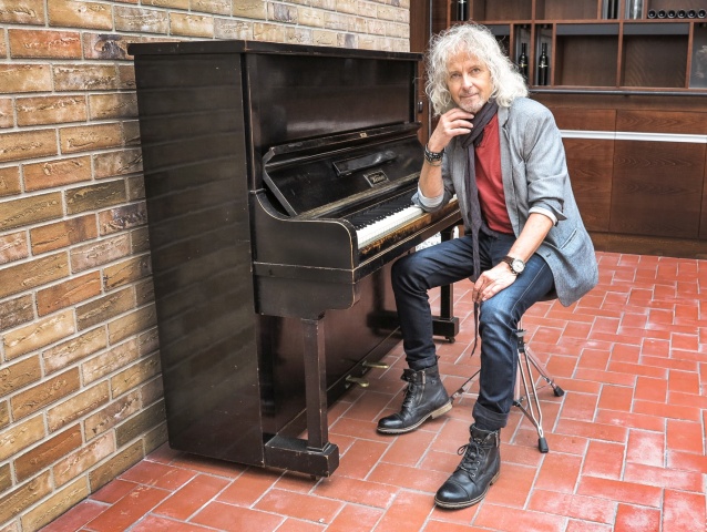 Peter Nagy Klavir