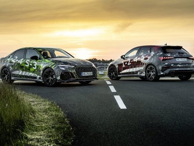Kamufláž na predsériových prototypoch Audi RS3 s nápisom 1 – 2 - 4 - 5 – 3 jasne hovorí o tom, že vzácny 5-valec sa Audi podarí udržať pri živote dlhšie ako sa predpokladalo.