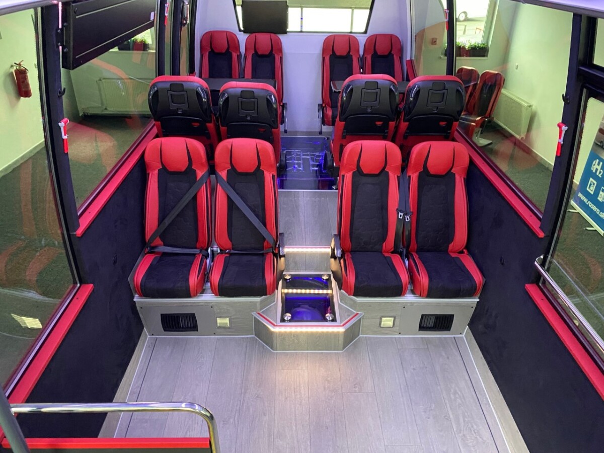 Rošero-P First, vodíkový autobus