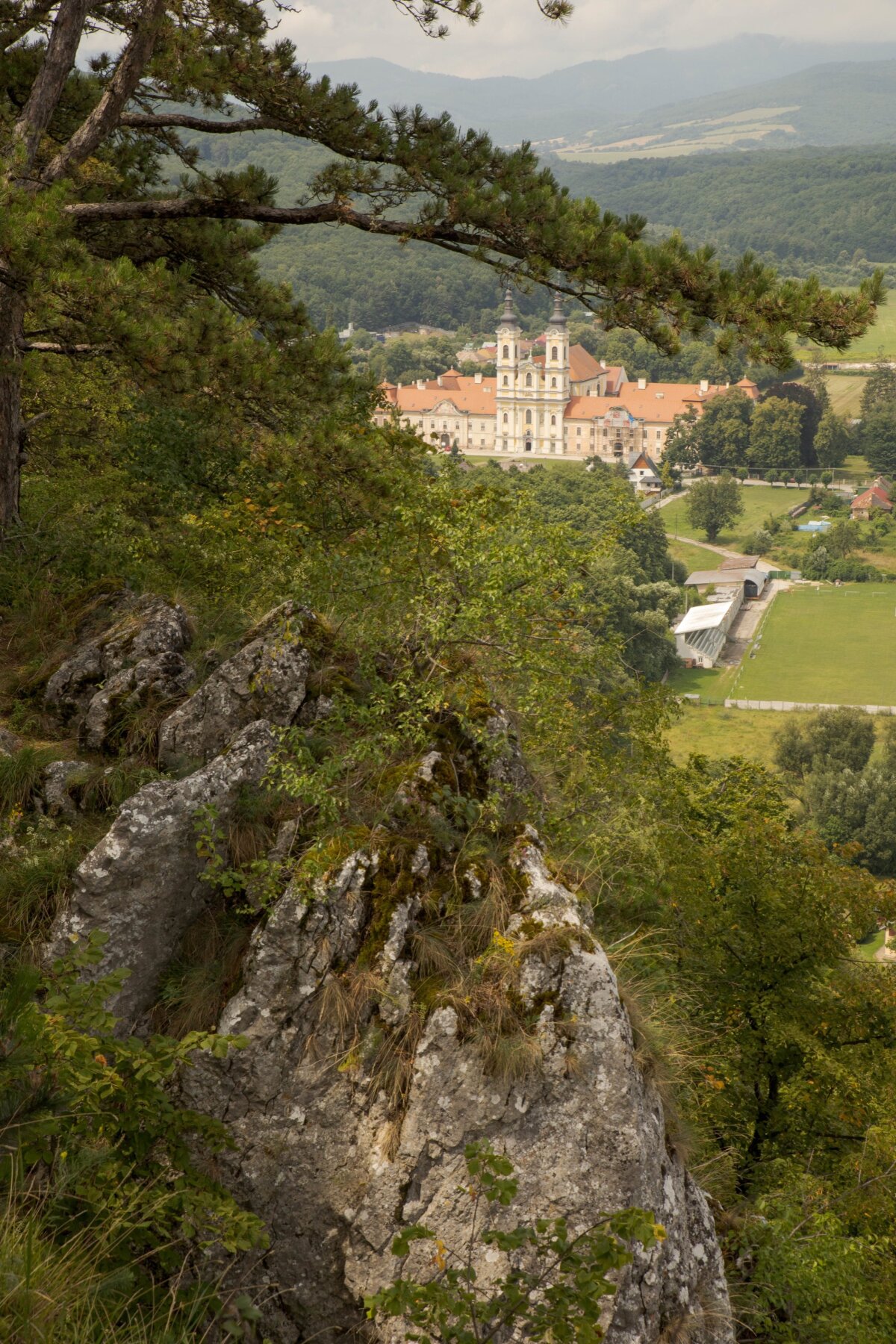 kláštor pri Jasove, Slovenský kras