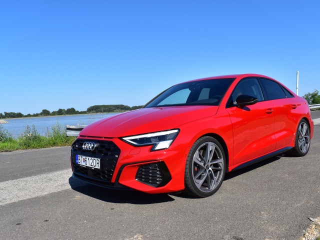 AUDI S3 0098