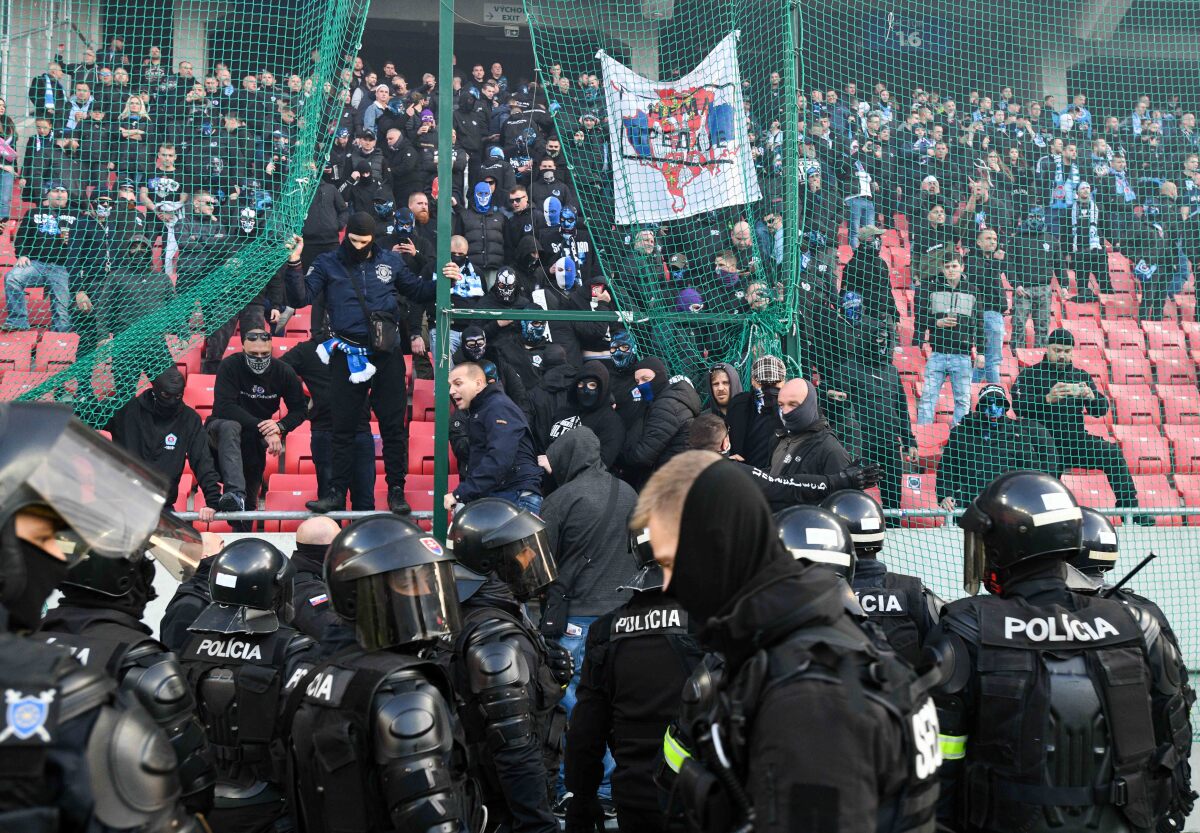 FUTBAL-FL: Trnava - Bratislava