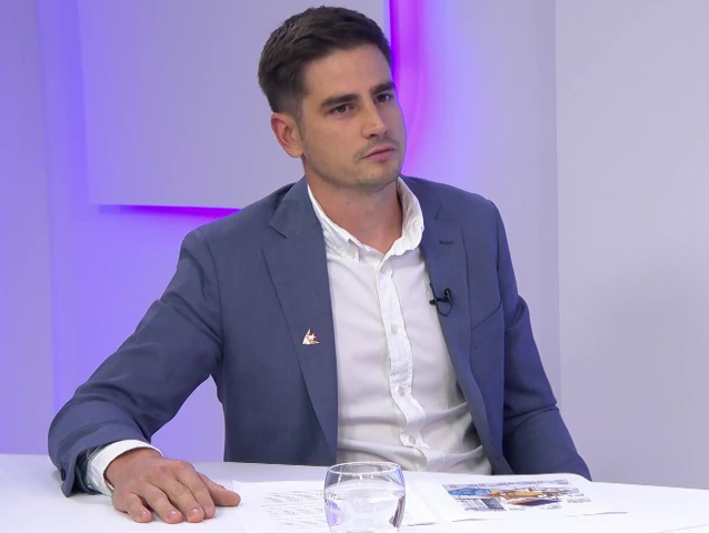Viktor Obtulovič, Ide o peniaze