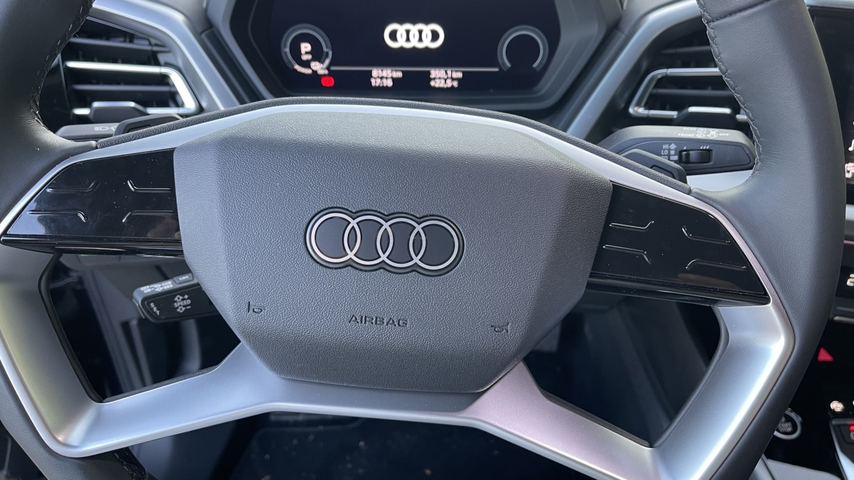 Audi Q4 50 e-tron quattro (2021)
