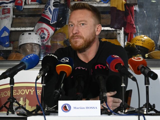 SR Hokej NHL Hossa Chicago ceremoniál odklad TK TNX