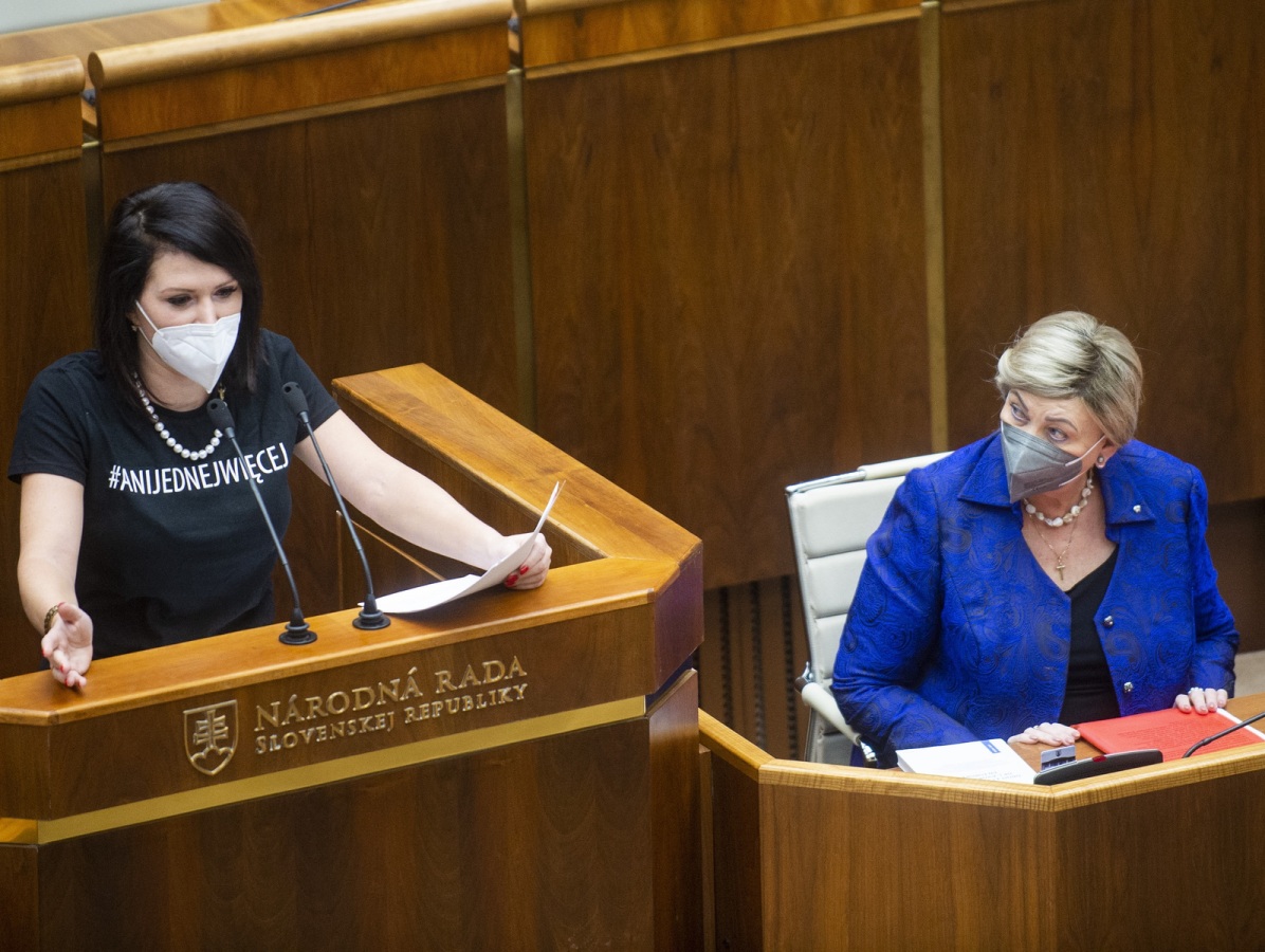 Jana Bittó Cigániková / Anna Záborská /