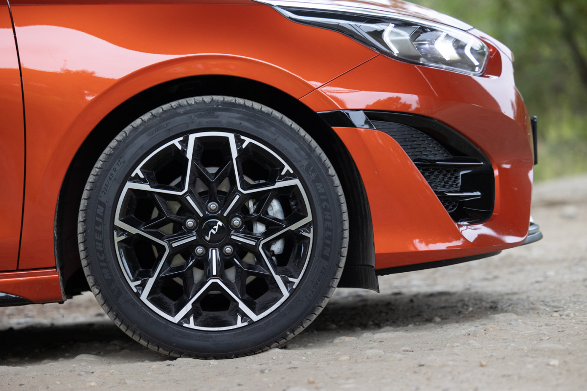 Kia Ceed 1,5 T-GDI GT-Line - test 2021