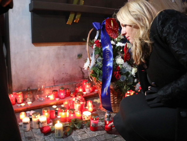 Čaputová pamätník Nežná revolúcia