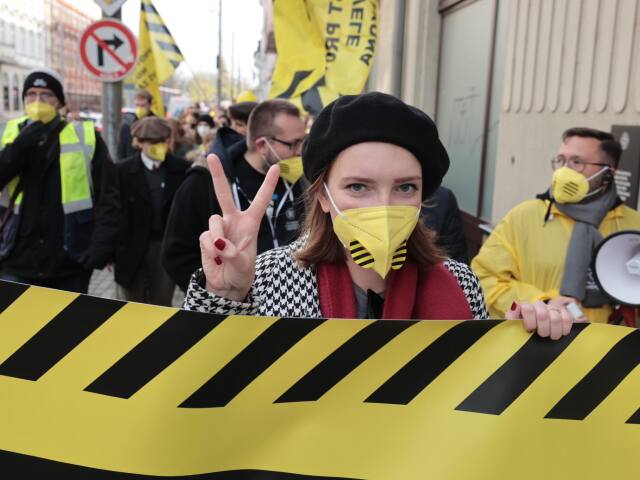 VŠ, protest, UK