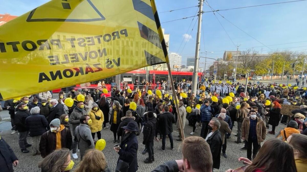 protest, VŠ, študenti, akademici