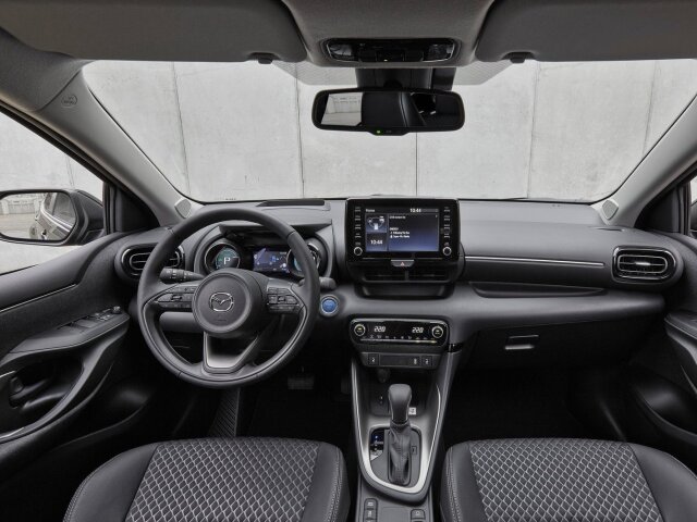 Mazda 2 Hybrid - 2022