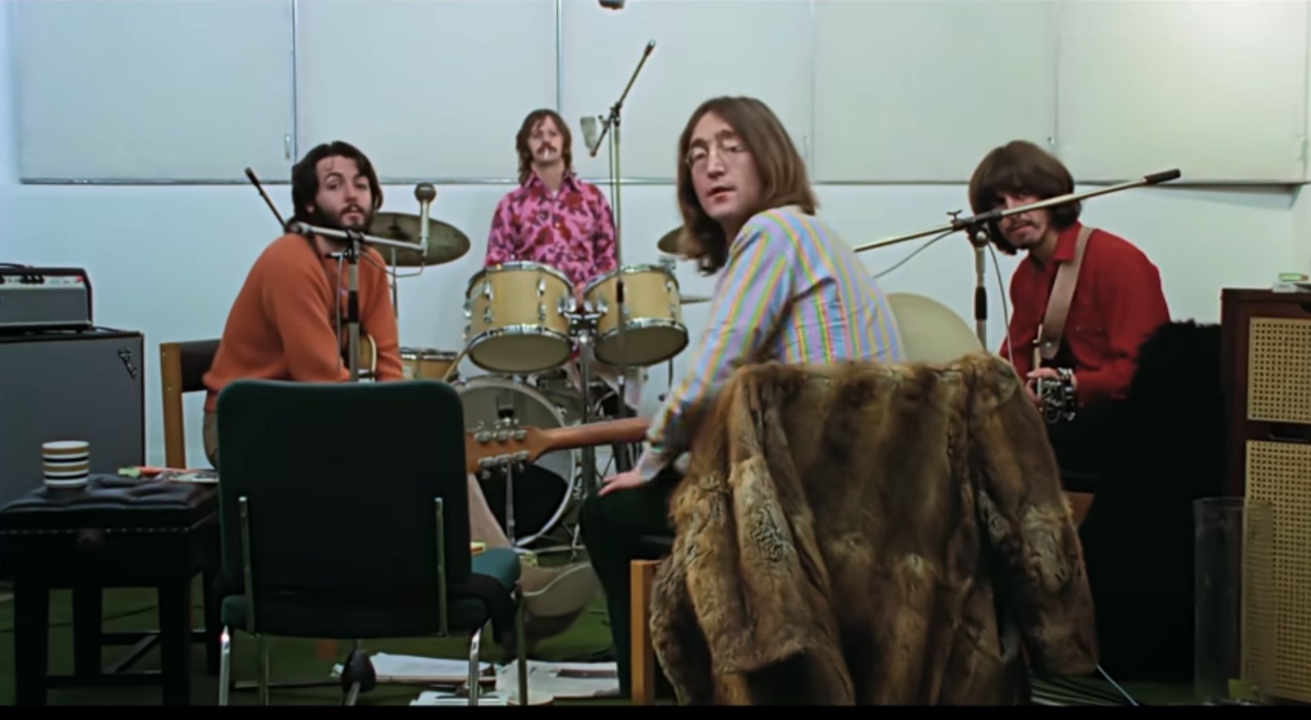 V rámci projektu Get Back strávili Beatles v štúdiu 22 dní, počas ktorých nielen pracovali, ale sa aj dobre zabávali. Na snímke zľava: Paul McCartney, Ringo Starr, John Lennon a George Harrison.
