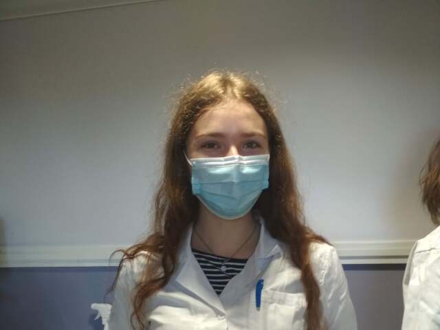 v laboratoriu
