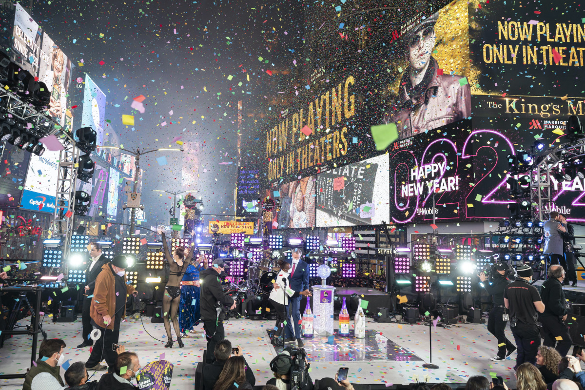 Nový rok 2022, Times Square Performances