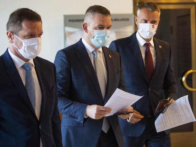 kmec, pellegrini, raši