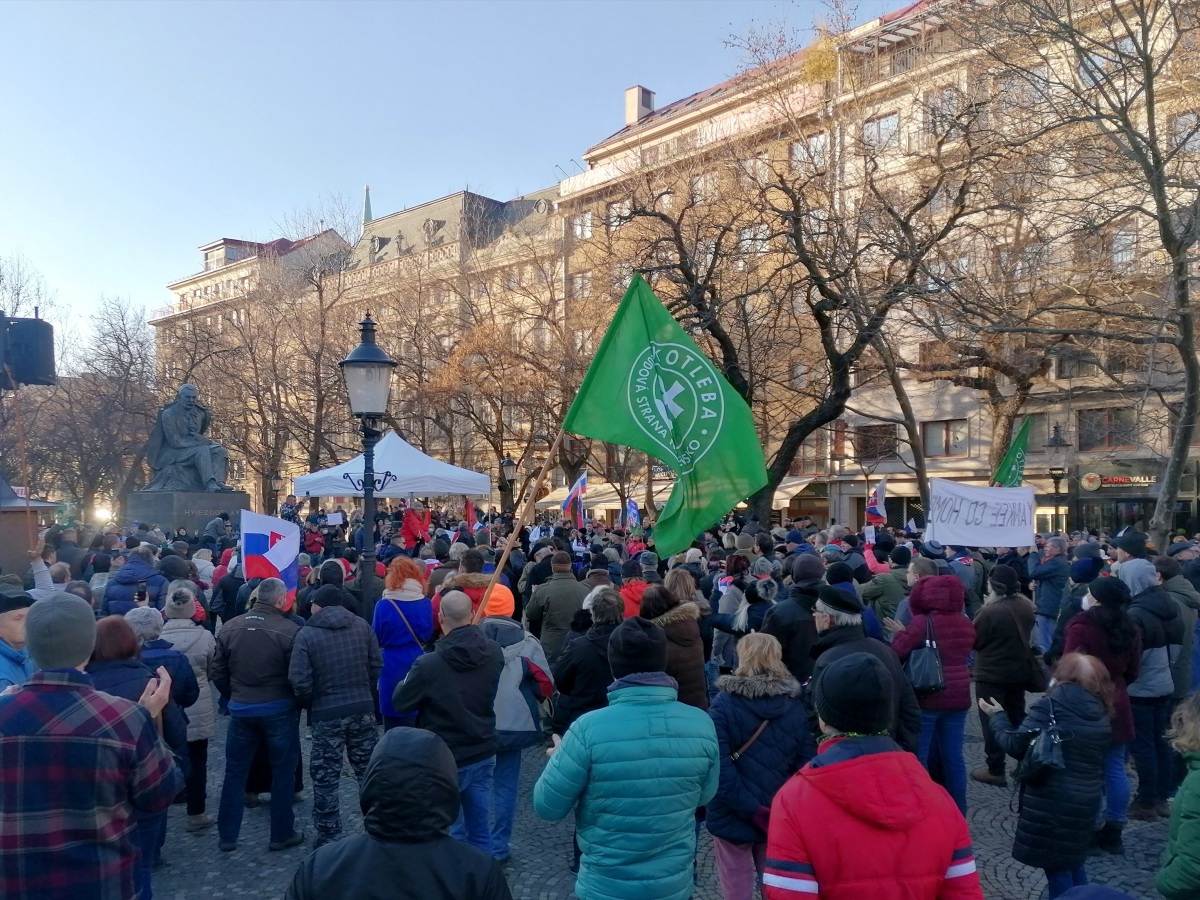 protest dohoda USA kotlebovci ľsns