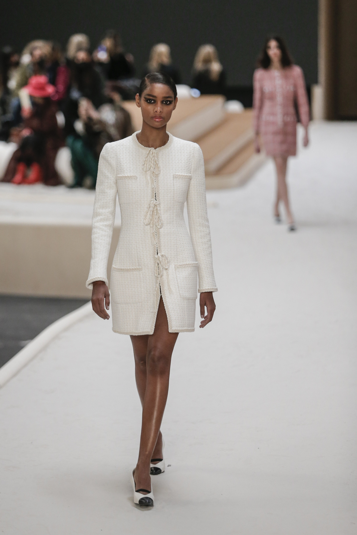 Paris Fashion Chanel H/C
