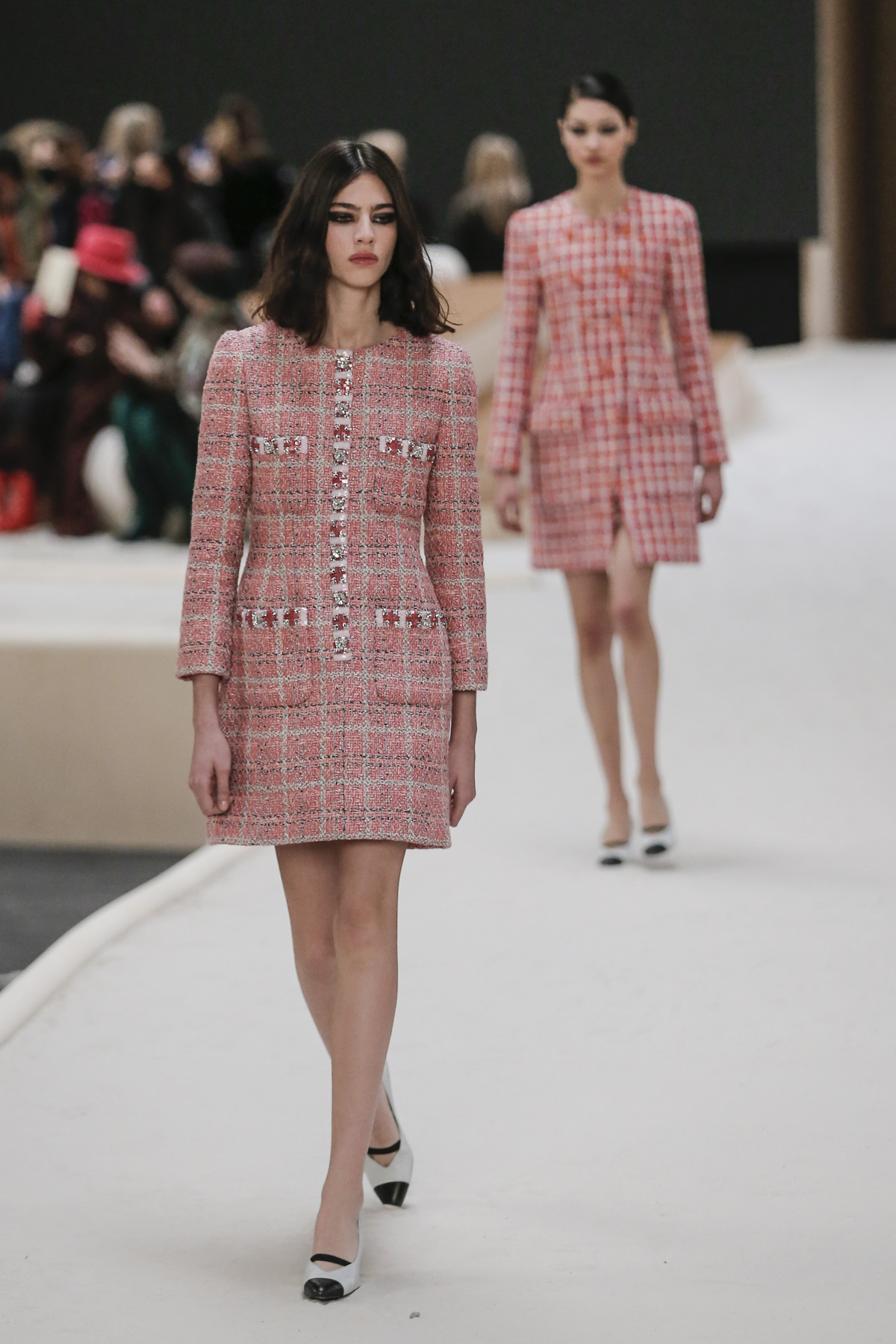 Paris Fashion Chanel H/C