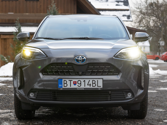 Toyota Yaris Cross 1,5 Hybrid Dynamic Force AWD-i - test 2022