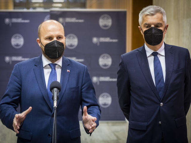 Jaroslav Naď / Ivan Korčok /