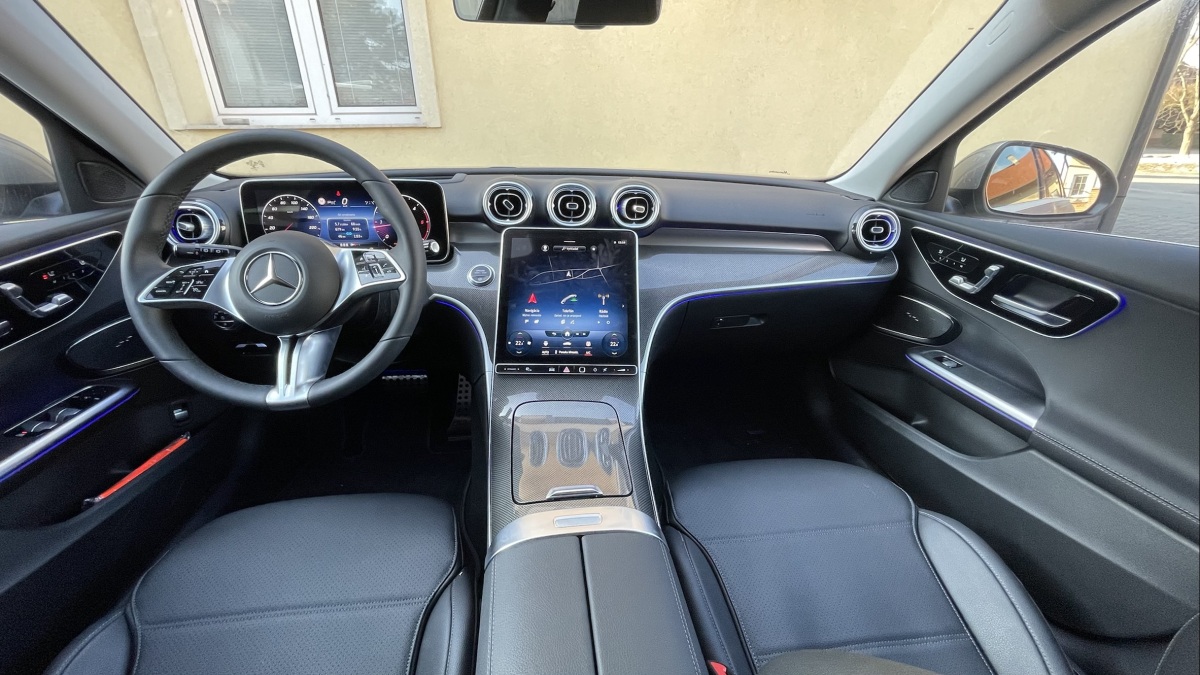 Mercedes-Benz C220d All-Terrain (2022)